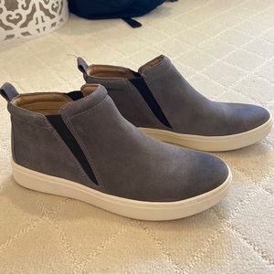 Sofft grey high top slip on shoes